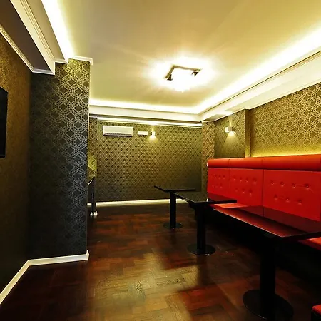 Avant Garde Luxury Rooms
