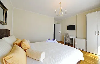 Avant Garde Luxury 4* Split